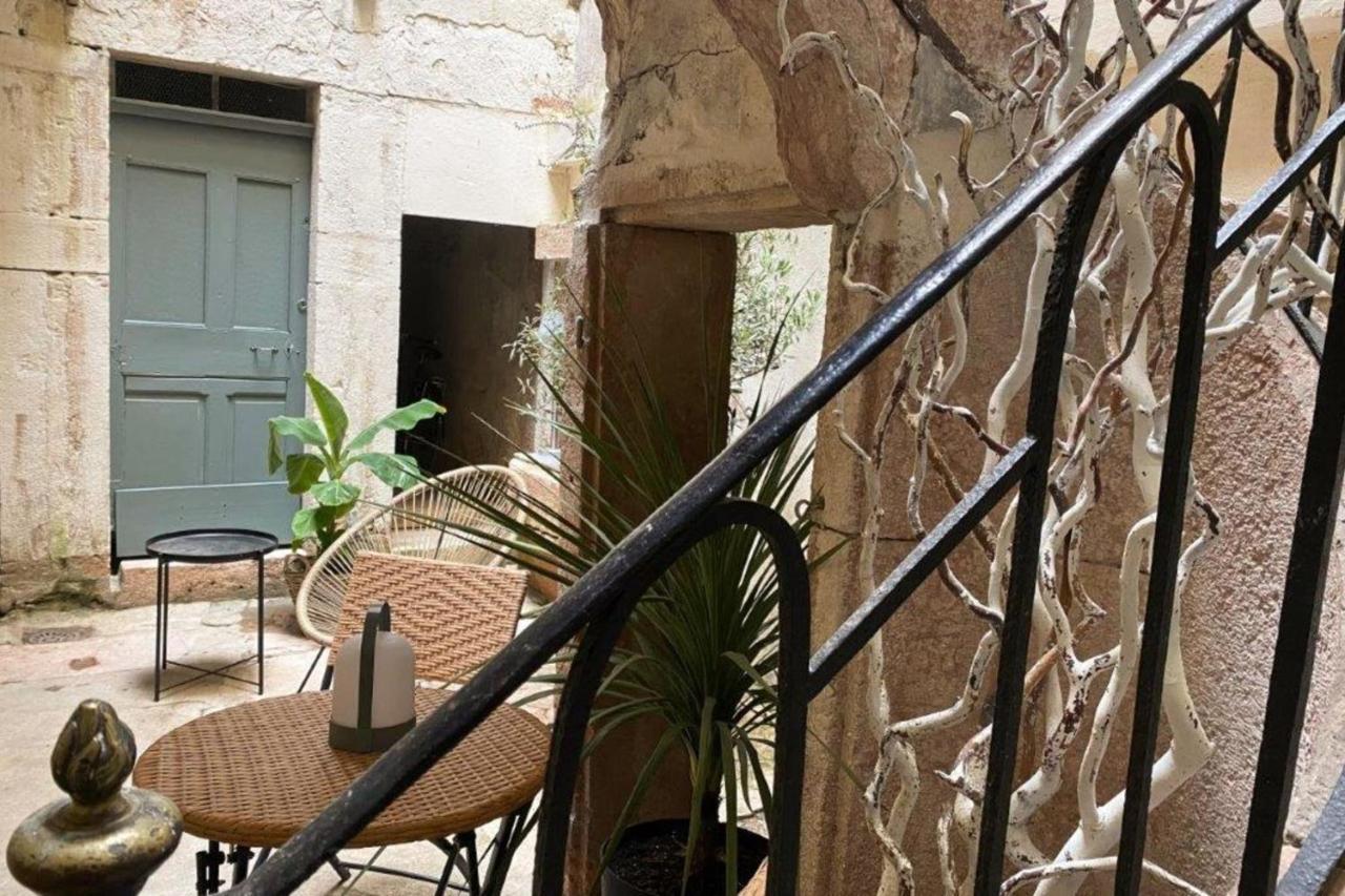 Les Fresques De Leon Διαμέρισμα Tournus Εξωτερικό φωτογραφία